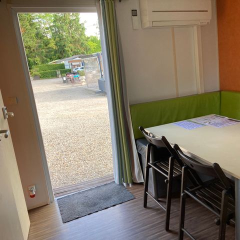 BUNGALOW 2 personnes - 05-Mobil-Home Standard 26m2 (2ch - 1/5 pers.) + TV + Clim - prix pour 2 personnes