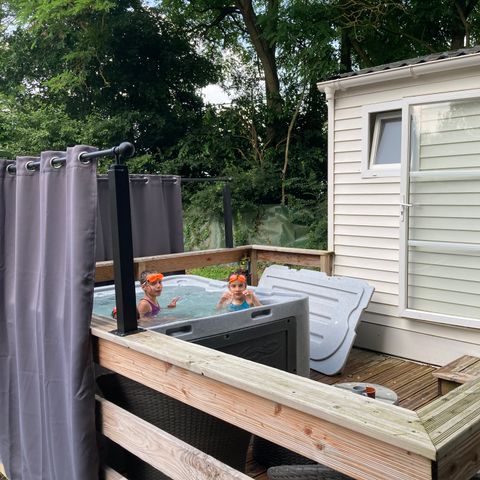 BUNGALOW 2 personnes - 11-Bungalow Les Croisettes 30m2 (2ch - 2/6pers) + jaccuzzi + lits faits + serviette + kit boissons - prix pour 2 personnes