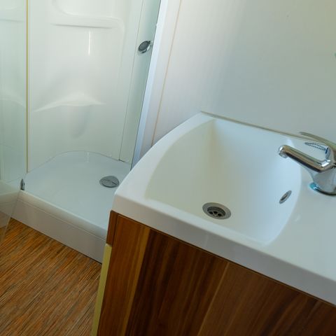 BUNGALOW 2 personnes - Mobil Home confort - 16 m² - 1 chambre vue mer