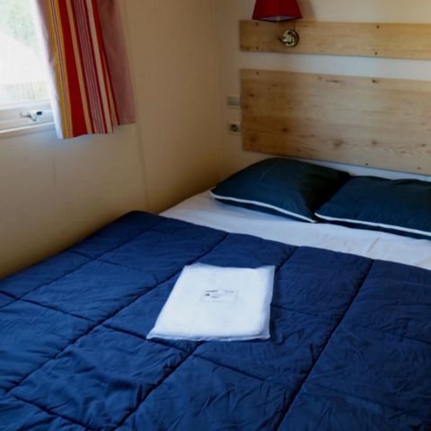 HÉBERGEMENT INSOLITE 4 personnes - Roulotte - 20 m² - 2 chambres vue mer