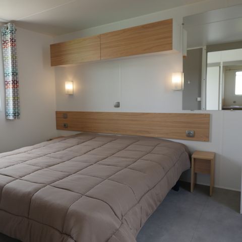 BUNGALOW 4 personnes - PMR 2 CHAMBRES plaque gaz réfrigérateur vaisselle télévision