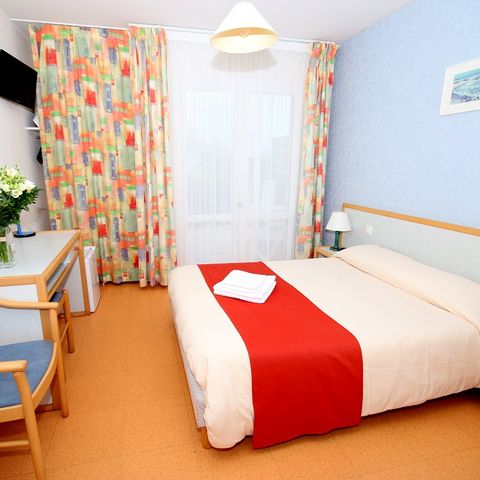 CHAMBRE 2 personnes - Chambre Confort 2 personnes 