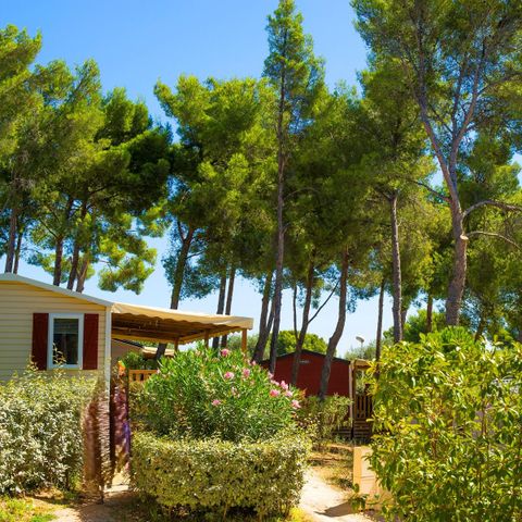 BUNGALOW 6 personnes -  3 chambres "confort" 6 pers. 32 m² env