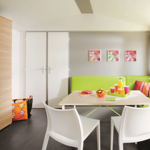 BUNGALOW 5 personnes - confort 26m² - 2 chambres - terrasse couverte -