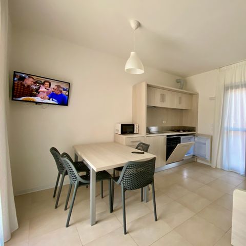 APPARTEMENT 6 personnes - STANDARD (1er étage avec balcon)