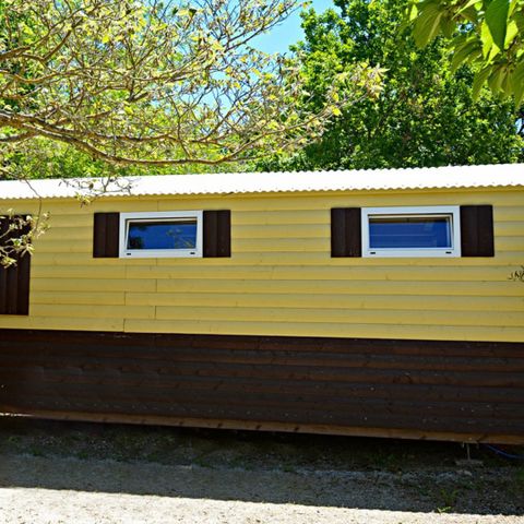 Hébergement 4 personnes - ROULOTTE. ECO