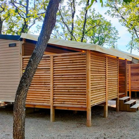 Mobilhome 2 personnes - TENNESSY STANDARD AVEC SPA