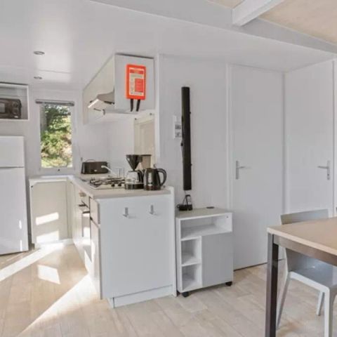BUNGALOW 6 personnes - Mobil-home | Premium | 3 Ch. | 6 Pers. | Terrasse surélevée | 1 SDB | Clim.