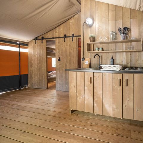 TENTE TOILE ET BOIS 4 personnes - Safaritent sanitaire