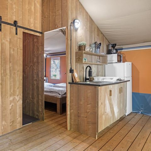 Tente en toile et en bois 4 personnes - Aminess Maravea - Tente Safari + sanitaires (4P)