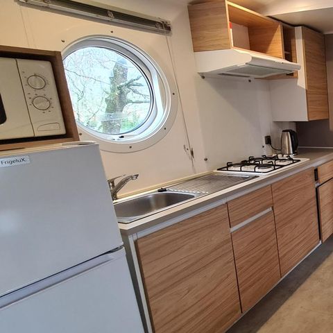 BUNGALOW 2 personnes - Mobil home 1 - 28m² - 2 chambres - prix pour 2 personnes