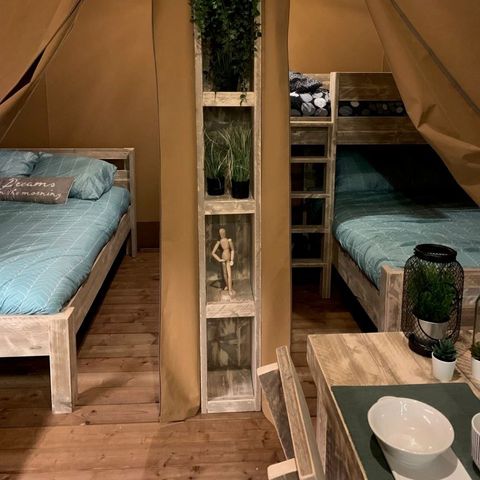 Tente en toile et en bois 5 personnes - Tente Woody 25m² 2Chambres SANS SANITAIRES