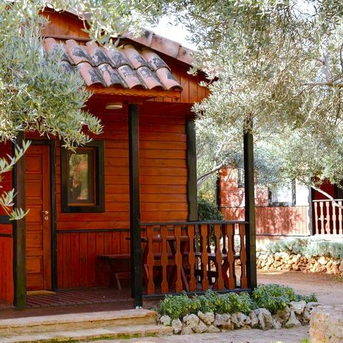 BUNGALOW 2 personnes - Bungalow pas de cuisine lit double