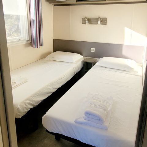 BUNGALOW 4 personnes - Résidents 2 chambres
