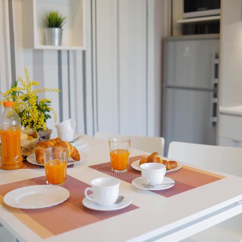 BUNGALOW 5 personnes - hu Stay Premium	Chalet Superior