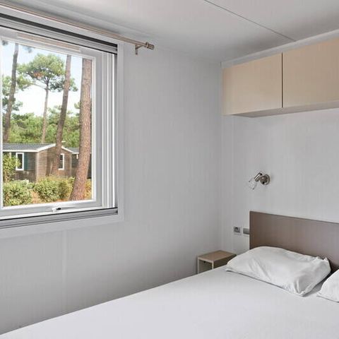 BUNGALOW 6 personnes - Comfort | 3 Chambres | 6 Couchages | Terrasse semi couverte | 1 Salle de bain | Climatisation