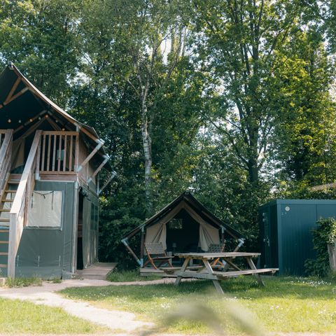 TENTE TOILE ET BOIS 4 personnes - Safari Cottage XS avec salle de bain privée