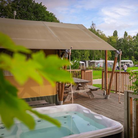 TENTE TOILE ET BOIS 6 personnes - Bien-être