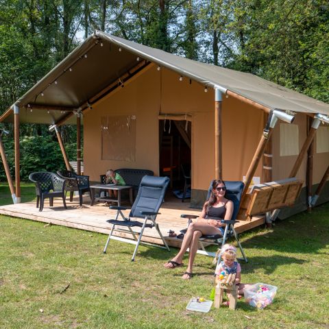 Tente en toile et en bois 6 personnes - y compris unité sanitaire privée