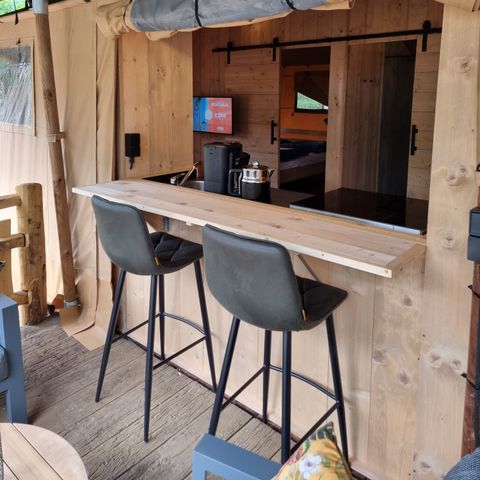 TENTE TOILE ET BOIS 4 personnes - Luxe avec sanitaires (MIVA)