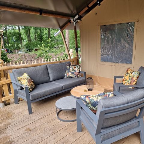 Tente en toile et en bois 4 personnes - Luxe avec sanitaires