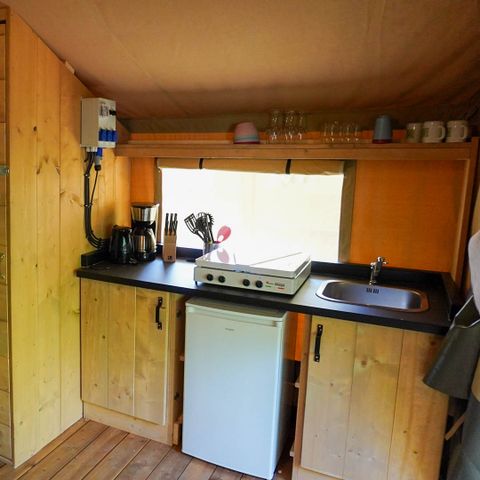 Tente en toile et en bois 4 personnes - y compris les toilettes