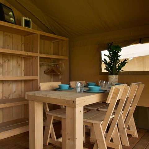 Tente en toile et en bois 5 personnes - y compris les installations sanitaires
