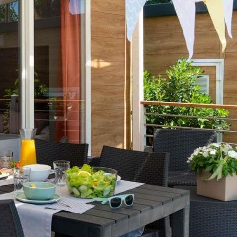 BUNGALOW 5 personnes - SUPERIOR JACUZZI
