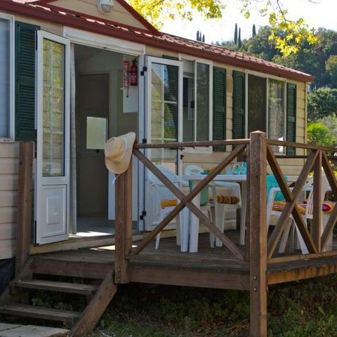 BUNGALOW 4 personnes - Maxicaravan STANDARD