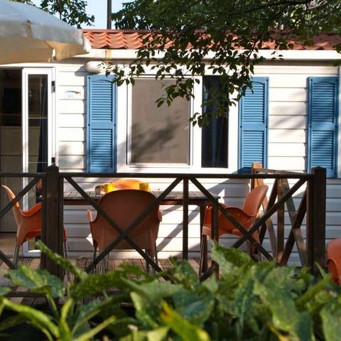 BUNGALOW 4 personnes - Maxicaravan STANDARD