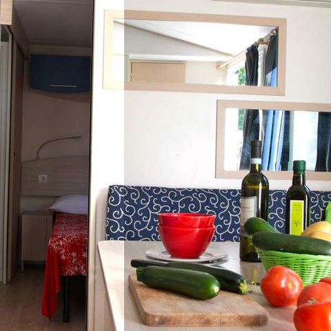 BUNGALOW 4 personnes - Maxicaravan STANDARD