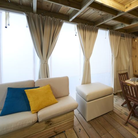 HÉBERGEMENT INSOLITE 4 personnes - Airlodge 2.0