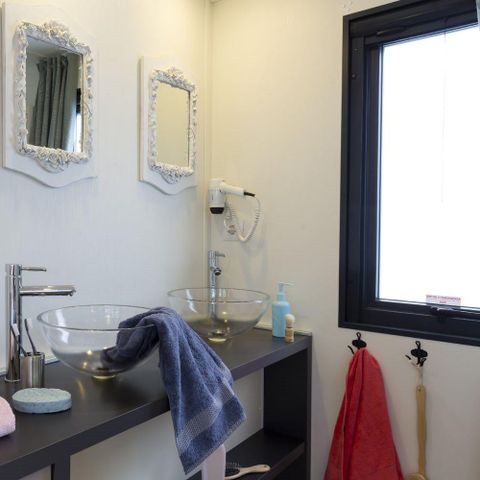 Mobilhome 2 personnes - Cube Suite