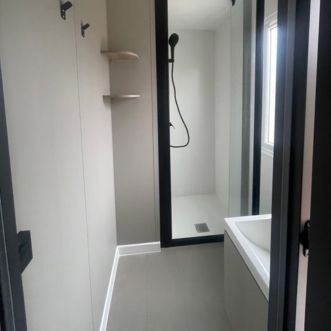 BUNGALOW 6 personnes - Mobil Home Confort Calvi 3 chambres.