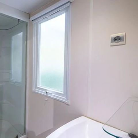 BUNGALOW 6 personnes - Mobil-home | Comfort XL | 3 Ch. | 6 Pers. | Terrasse surélevée | Clim.