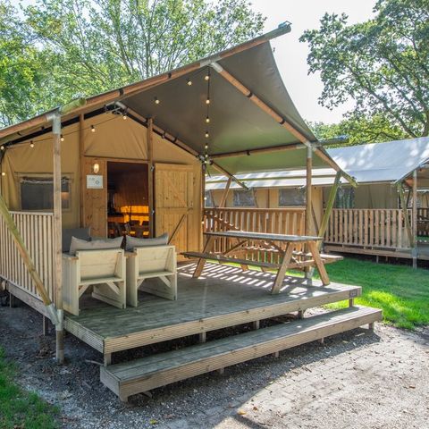 Tente en toile et en bois 6 personnes - 6A