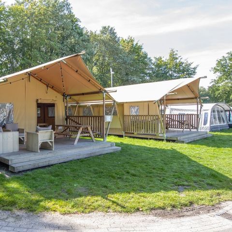 Tente en toile et en bois 6 personnes - 6B