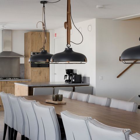 MAISON 16 personnes - Villa Luxe (16pfvzw)