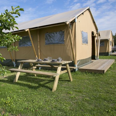 TENTE TOILE ET BOIS 5 personnes - 5K