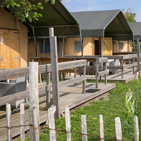 Tente en toile et en bois 4 personnes