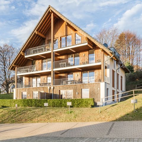 MAISON 12 personnes - 8-12