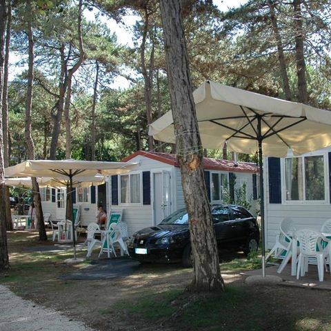 BUNGALOW 2 personnes - MODEL H - TWIN