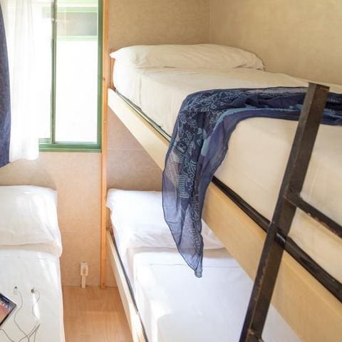 BUNGALOW 5 personnes - MODEL G - BASIC