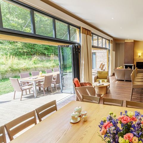 MAISON 12 personnes - VIP TF962