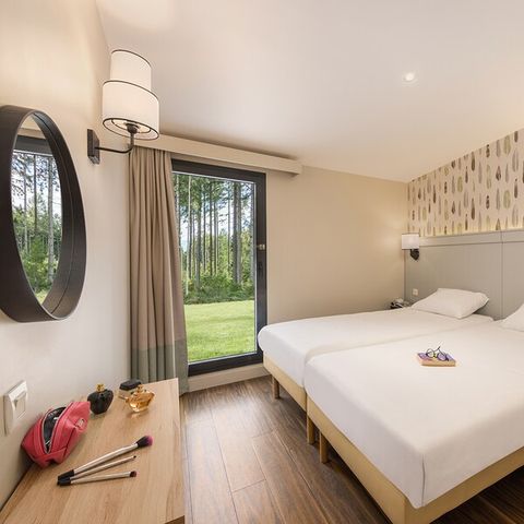 Hébergement pour groupe 10 personnes - VIP TF2334 Renouvelé