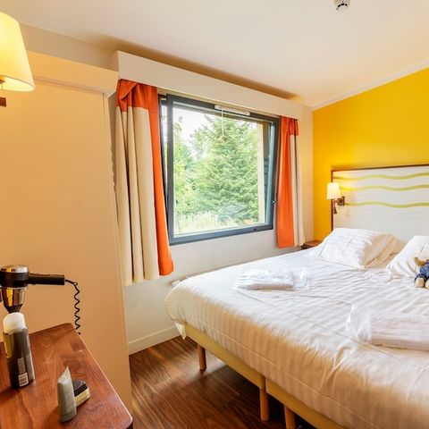 MAISON 12 personnes - VIP TF962