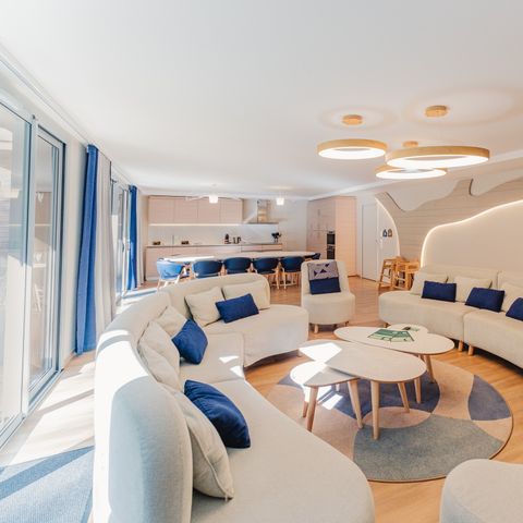 MAISON 12 personnes -  12 personnes