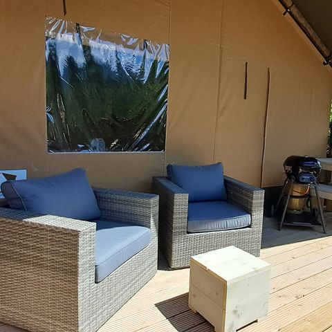 Tente en toile et en bois 6 personnes - Tente Lodge Prestige Plus - 2 chambres - 1 salle de bain - 35m²