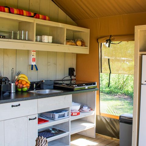 Tente en toile et en bois 6 personnes - Tente Lodge Prestige Plus - 2 chambres - 1 salle de bain - 35m²