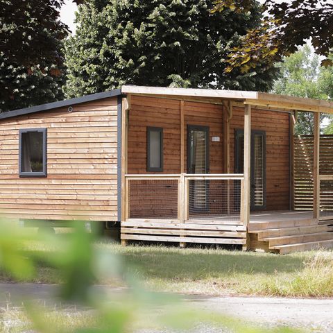 BUNGALOW 4 personnes - Nest29  30,8 m²- 2 chambres + Terrasse couverte + TV